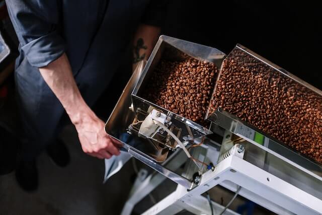 packing roasted coffee beans